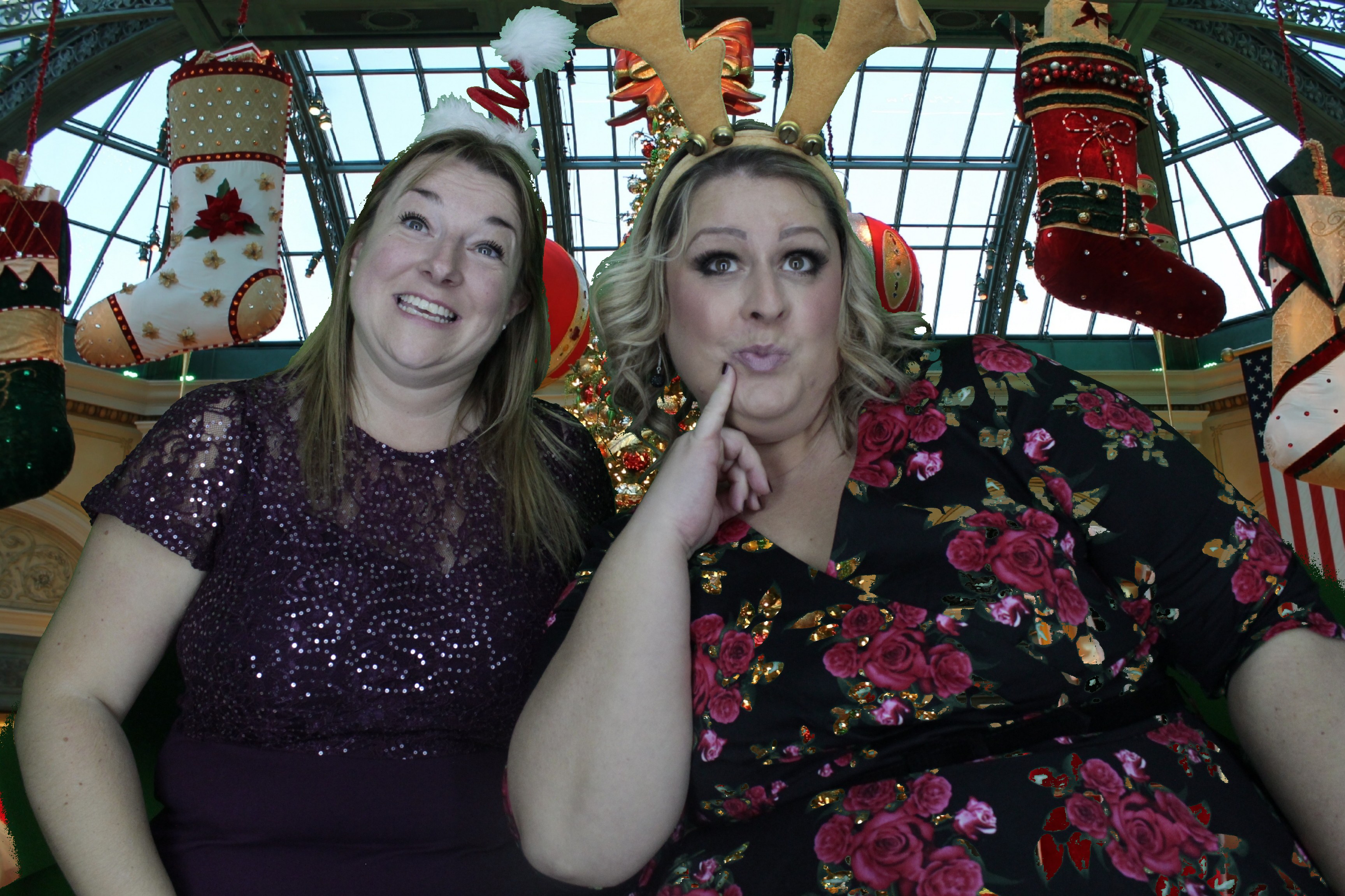 Kuoni Travel Christmas Party | View more photos from the event at gallery.myphotoboothexperience.co.uk/u/MyPhotoBoothExperienceLtd/Kuoni-Travel-Christmas-Party